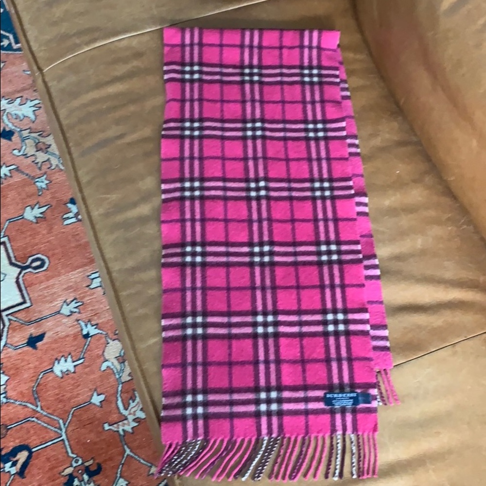 AUTHENTIC hot pink cashmere Burberry scarf